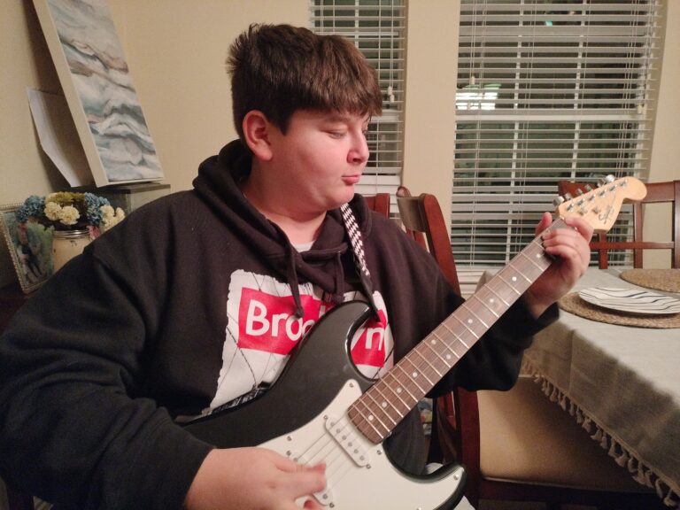 Electric Guitar Student